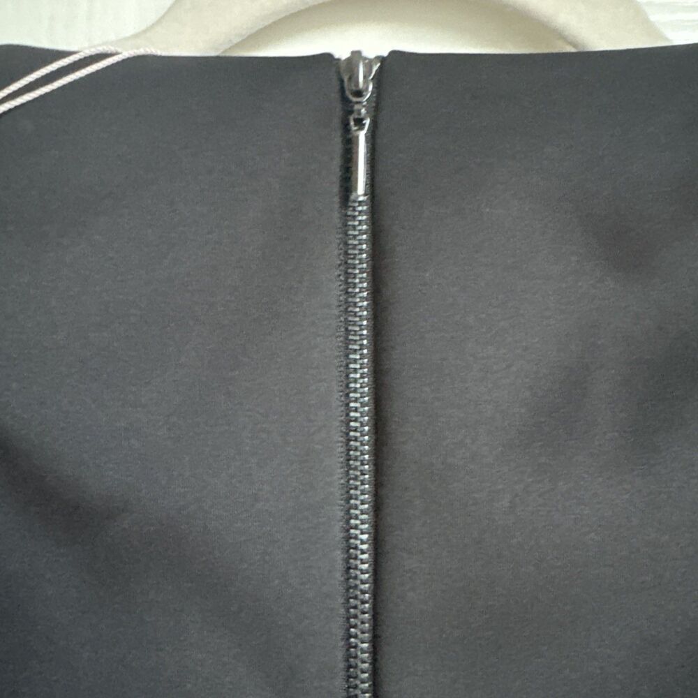 NWT Rebecca Taylor Cap Sleeve VNeck Top Solid Black Scuba Full Back Zip Size 6 - Picture 5 of 7